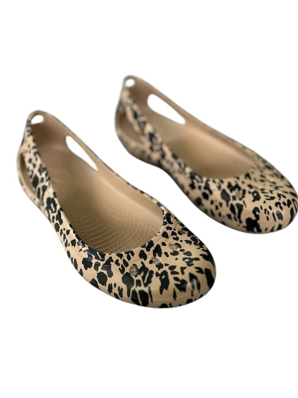 CROCS Women's Kadee Animal Print Flats Size 7 EC